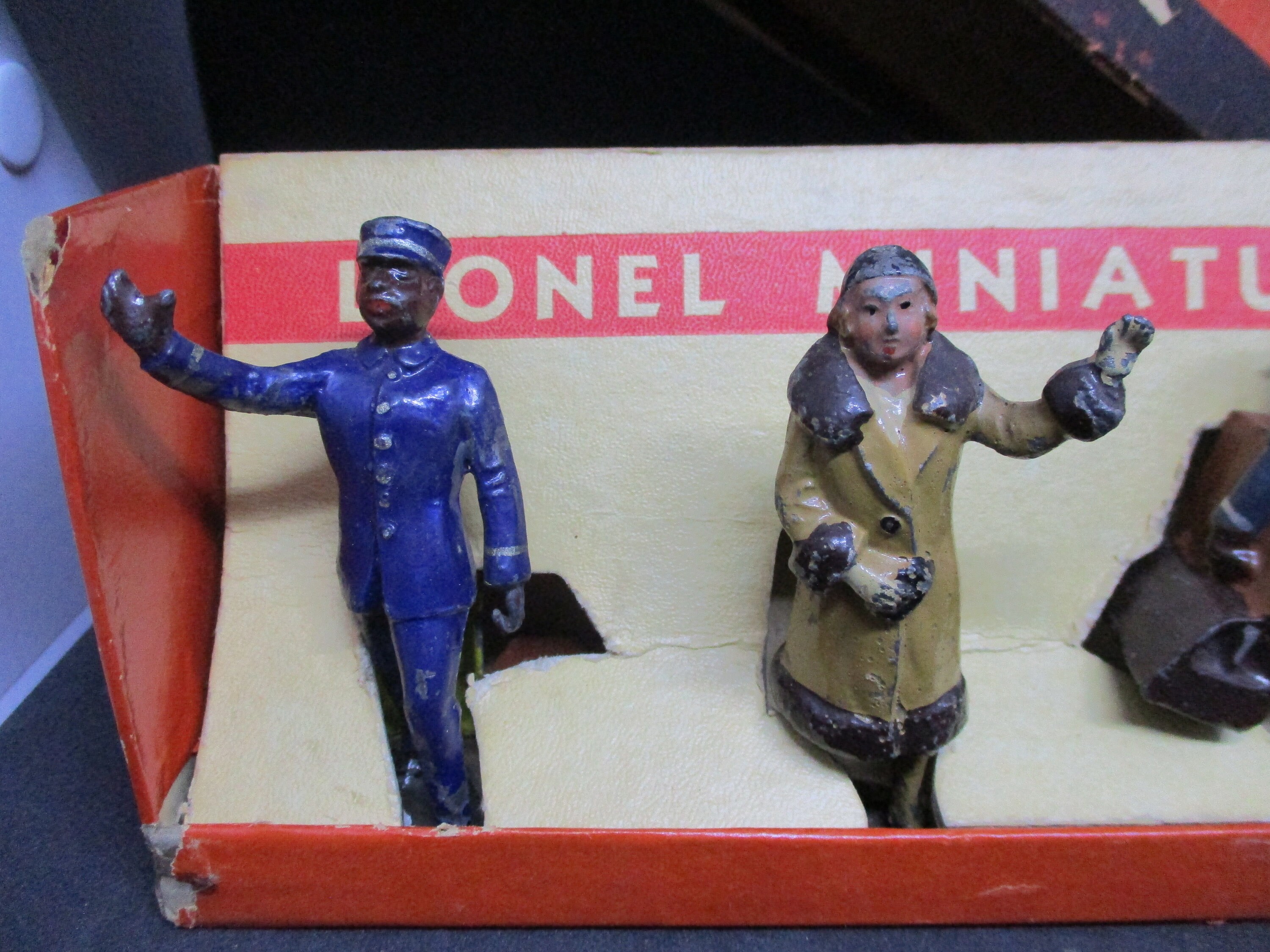 Lionel Prewar Miniature Railroad Figures 550 Etsy