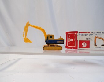 1980s Tomica Diecast #9 Komatsu Power Shovel PC200 (1/122 Scale)
