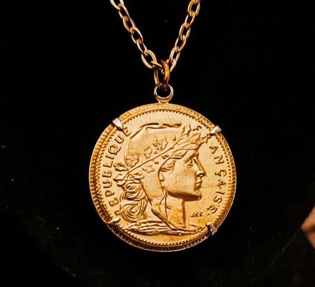 AsAlways Collana da uomo in acciaio inox placcato oro, con zirconia cubica, con ciondolo a forma di Cena del Signore, Gesù con i suoi discepoli, gioiello hip hop