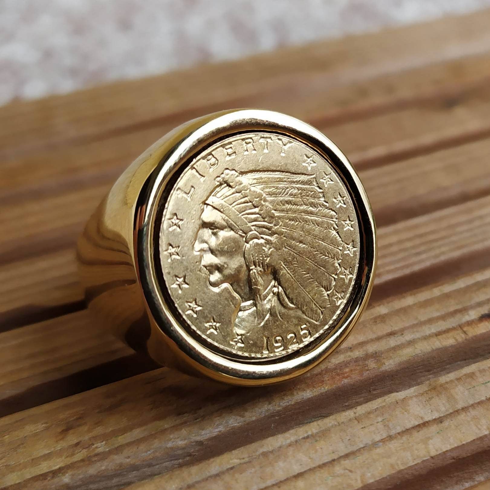 Chevalière argent ronde douillée avec Souverain en or