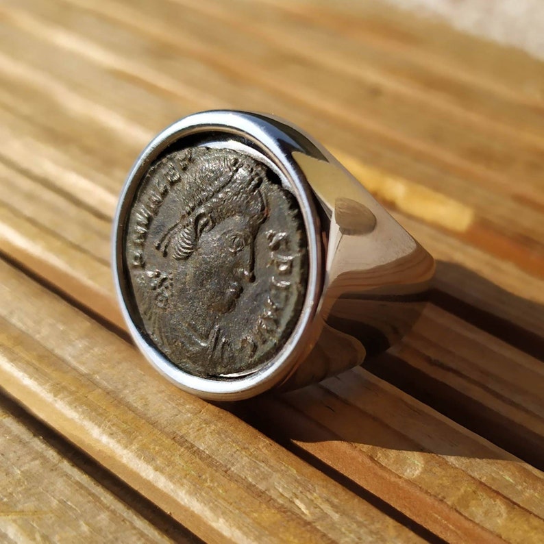 Bague Chevalière Pièce Quarter Roupie Ile Maurice En Acier Inoxydable - Neuf Avec Boîte