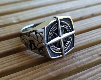 Compass Signet Ring in Solid Stainless Steel Very Beautiful Finish