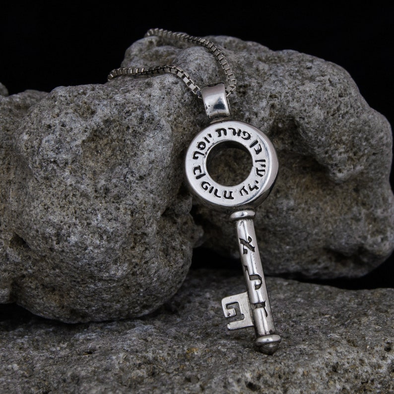 Key Necklace Men Kabbalah Amulet Key Necklaces for Women Jewish Gifts ...