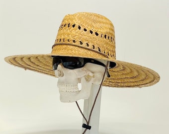 Indiana-Pescador, hand woven straw hat, ventilated, all natural, brim size about 5” in. The inside circumference about 23.1/4”inches,