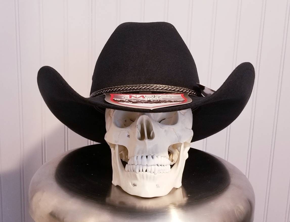Black Felt Cowboy Hat, BEST SELLER! with an elastic sweat bandana for a comfort fit and incase a bit Big, Made in Mex. Rain Cover included!
