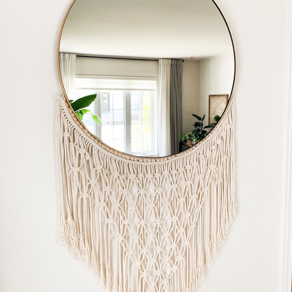 Grand miroir rond avec franges / macramé / décor mural / doré / or / capteur de rêves / bohémien