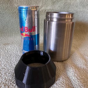 Original Multi Turn YETI colster can cooler (type 1) shown 
lid shown is no logo version