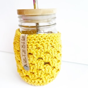 Mason Jar Cozy, Mason Jar Sleeve, Mason Jar Cozy, Pint Jar, Crochet Jar Cover, Handmade Table Decor, Minimalist Home Decor gift, Mason Jar