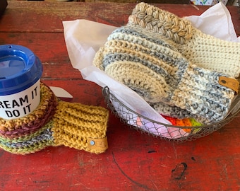 Manopla para beber y manopla a juego, cerveza acogedora, manopla de cerveza y manopla a juego, guante de cerveza, botella de cerveza de ganchillo acogedora, portabotellas, manopla de bebida