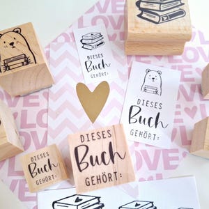 Stempel Buch Schule Stempel Bücherwurm Stempel Lehrer Bibliothek Stempel Bär dieses Buch gehört