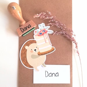 Name Kinder Stempel, Stempel personalisiert Name, Stempel Schule, Stempel Buch, Holzstempel Text, Stempel Typo