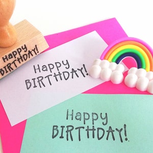 Stempel Happy Birthday, cadeaustempel, verjaardagsstempel, stempelspreuk, houten stempeltekst, bullet journal-stempel