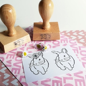 Stempel Kaninchen Junge und Mädchen