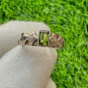 Vintage Green Tourmaline Ring- Sterling Silver Natural Green Tourmaline Engagement Ring- Promise Ring- October Birthstone-