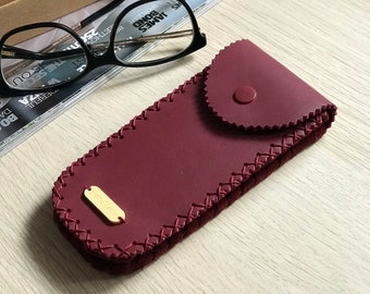 Estuche para gafas de cuero genuino hecho a mano: Estuche para gafas de sol color burdeos
