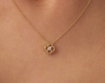14K Gold Daisy Necklace, Cz Diamond Necklace, Small Clover Necklace, Good Luck Charm, Clover Charm Pendant, Pave Four Leaf Necklace