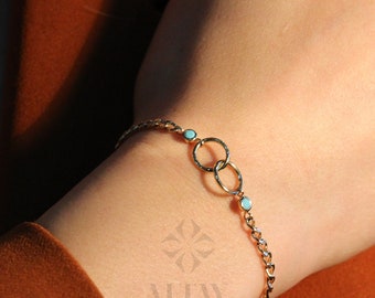 14K Gold Cuban Link Bracelet, Infinity Circle Friendship Bracelet, Curb Bridesmaid Bracelet, Layering Bracelet, Minimal Stacking Bracelet