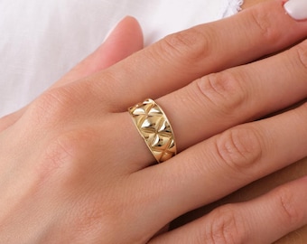 14K Gold Textured Band Ring, Square Pattern Wedding Ring, Minimalist Matching Ring, Signet Eternity Ring, Chunky Marriage Band