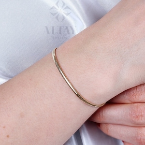 14K Gold Herringbone Bracelet, Flat Chain Snake Bracelet, Dainty Herringbone Bracelet, Minimalist Jewelry, Thick Gold Bracelet, Gift for her
