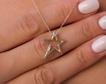 14K Gold Open Star Necklace, Small Star Pendant, Star Charm Choker, Celestial Necklace, Mini Star Necklace, Dainty Layering Necklace