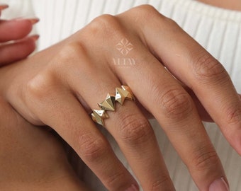 14K Gold Geometric Heart Ring, Puffy Heart Love Ring, Multi Heart Band Ring, Small Promise Ring, Dainty Stacking Gold Ring, Wedding Ring