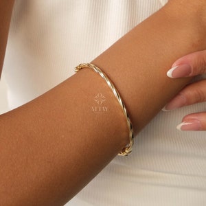 14K Gold Twist Bangle, Hinged Gold Bracelet, Custom Gold Bangle, Stacking Gold Cuff, Gold Rope Bangle, Wire Stacking Cuff, Twisted Bracelet