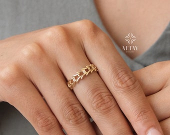 14K Gold Crown Band Ring, Tiara Gold Ring, Princess Crown Weddding Band, Dainty Stacking Ring,  Minimalist Crown Ring, Rings For Women
