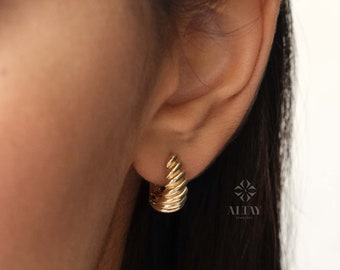 14K Gold Croissant Huggie Earrings, Ribbed Huggie Hoop Earrings, Gold Dome Hoops, Unique Hoop Earring, Lined Gold Hinged Hoop Earring