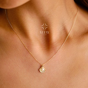 14K Gold Seashell Pearl Necklace, Gold Shell Pendant, Dainty Gold Bridesmaid, Gift For Her, Charm Necklace ,Minimal Fashion Summer