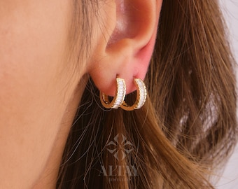 14K Gold Baguette Hoop Earrings, CZ Diamond Huggie Earrings, Gold Hoop Earrings, Small Hoops, Huggies, Tiny Hoop Earrings, Tiny Hoops, Gift
