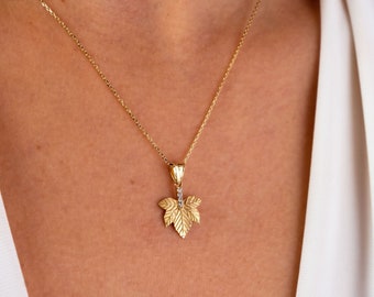 14K Gold Maple Leaf Necklace, Canadian Maple CZ Diamond Pendant Necklace, Canada Leaf Charm, Fall Leaf Jewelry, Canada Maple Leaf Necklace