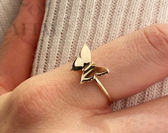 14K Gold Butterfly Ring, Tiny Princess Ring, Delicate Stacking Ring, Good Luck Gift, Animal Jewelry, Birthday For Mom, Valentines Day