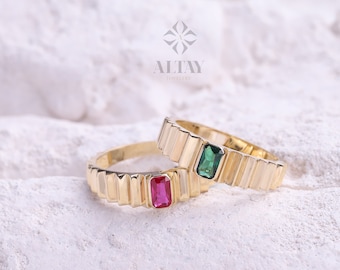 14K Gold Vintage Baguette Ring, Delicate Emerald Ring, Birthstone Gold Ring, Emerald Cut Engagement Band, Dainty Solitaire Gemstone Ring