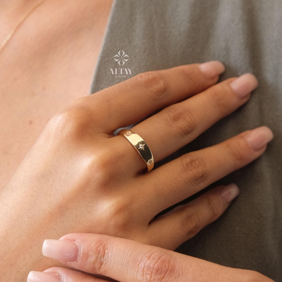 14K Gold North Star Ring, Gold Polar Star Band, Gold Cz Diamond Star Ring, Astrology Starburst Ring, Luck Star Ring, Celestial Pinky Band