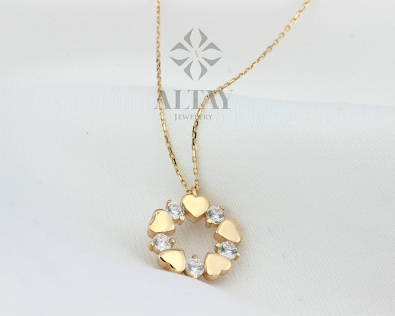 14K Gold Heart Wreath Necklace, Christmas Wreath Pendant, Infinite Love Choker, Eternity Charm, Bridal Jewelry, Dainty Gift for Her,