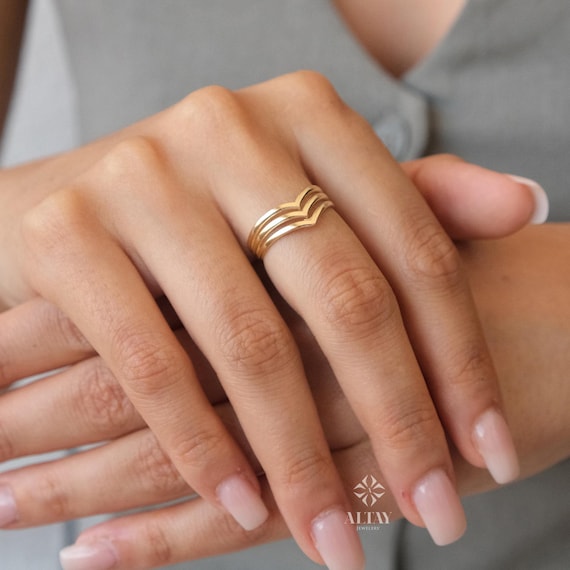 14K Gold Triple Chevron Ring, V Ring, Gold Curved Band, Chevron Stackable Knuckle Ring, Stacking Nesting Band, Minimalist Matching Ring