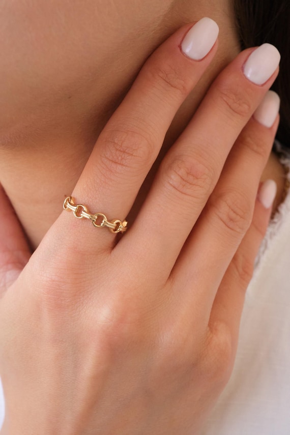 14K Gold Paperclip Chain Ring, Dainty Oval Link Ring, Minimal Solid Gold Band, Everyday Gold Ring, Gift for Her