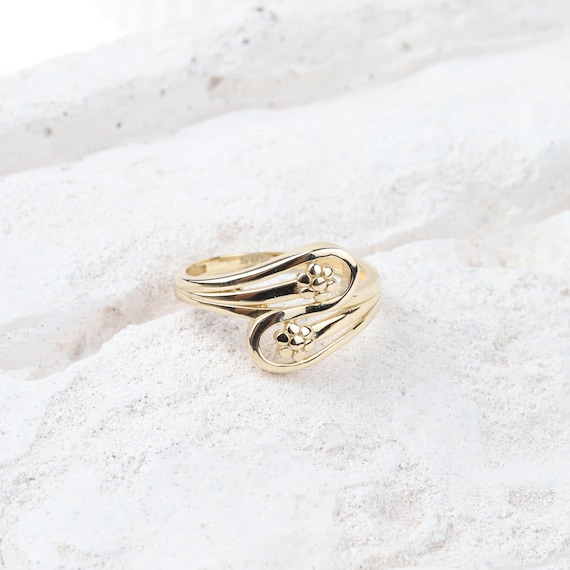 14K Gold Teardrop Ring, Two Band Flower Ring, Sunflower Band, Teardrop Shape Ring, Personalized Engagement Ring, Stackable Gold Ring Band