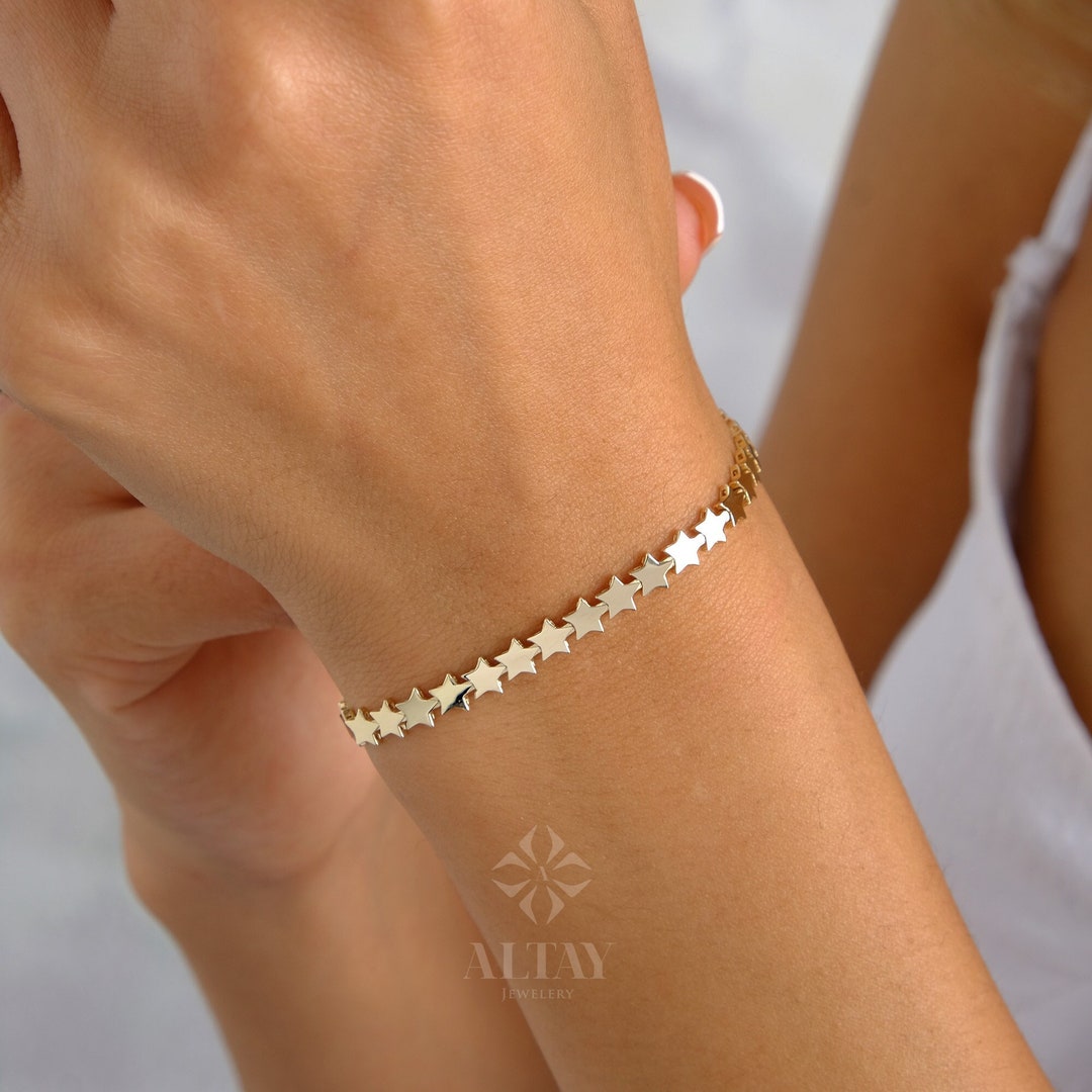 Stars Bangle Bracelet - Gold main image 0
