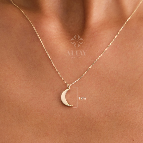 Collana luna d'oro 14K, ciondolo luna crescente, fascino lunare d'oro,  collana di fascino celeste donna, gioielli minimalisti, regalo delicato per  lei -  Italia