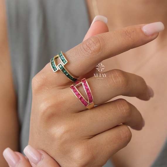 14K Gold Baguette Birthstone Ring, Birthstone Personalized Band Ring, Custom Gemstone Ring, Twisted Knuckle Band, Stacking Promise Ring