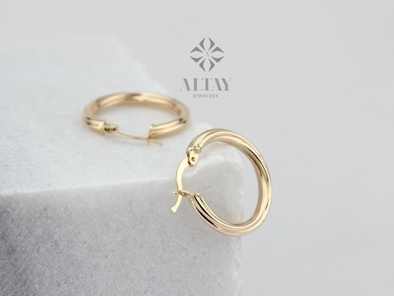 14K Solid Gold Classic Hoop Earring, Gold Hoop Earring, Gold Plain Huggies, Tiny Gold Hoop Earrings, Minimalist Earrings, Dainty Jewelry