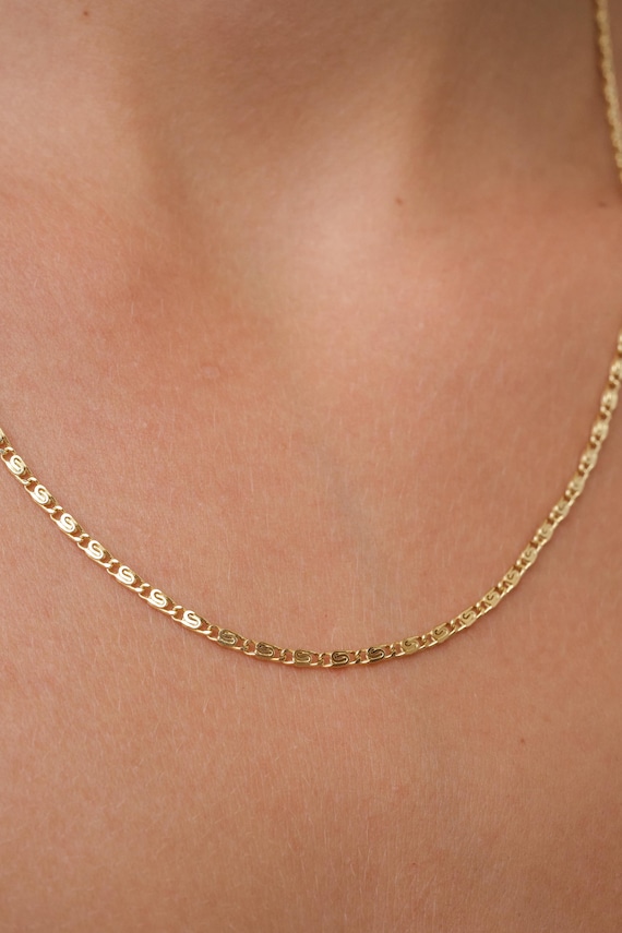 14K Gold S Link Necklace, 2mm Dainty Squiggle Chain Necklace, Minimal Gold Chain, Everyday Gold Necklace, Layering Necklace