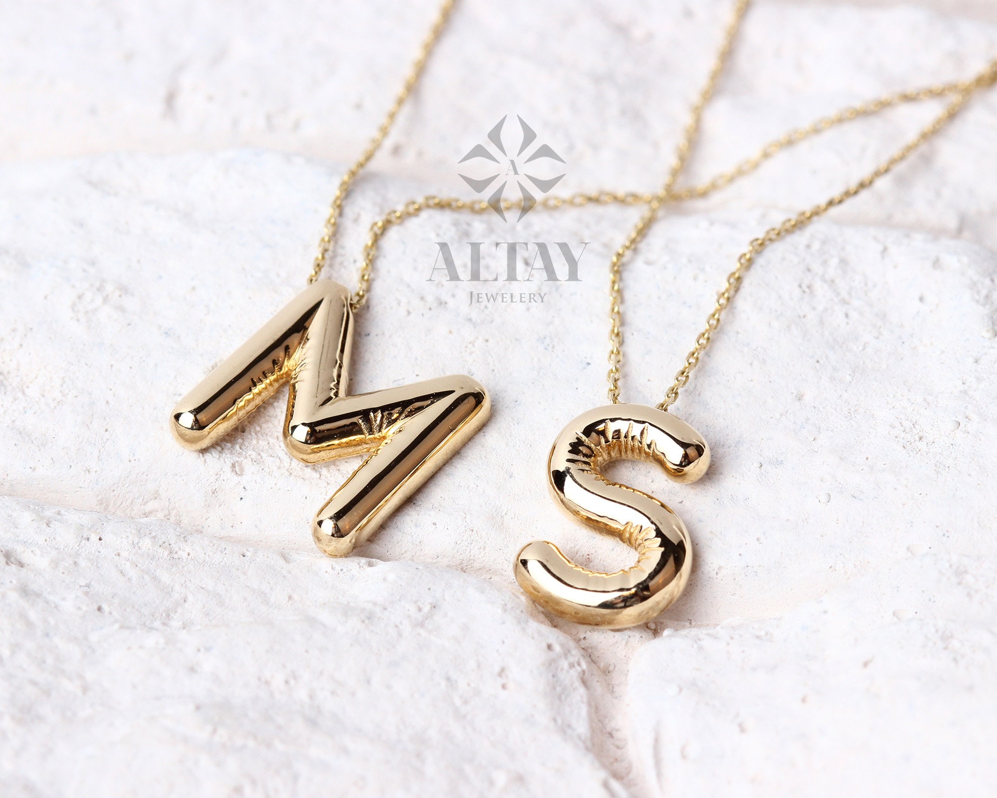 Capitolina Bold Hanging Initial Necklace in 14K Gold (18 CHAIN) – ELEMENT  Gold & Silver