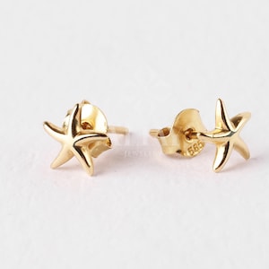 14K Gold Starfish Stud Earrings, Dainty Starfish Earrings, Gold Starfish Studs, Tiny Sea Star Earrings, Beach Jewelry, Cute Little Starfish