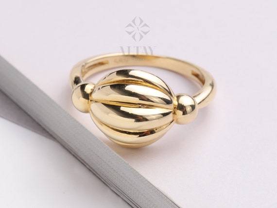 14K Gold Croissant Ring, Dome Twist Ring, Large Bubble Ring, Bold Ribbed Ring, Dainty Twist Dome Ring, Delicate Dome Ring, Statement Ring