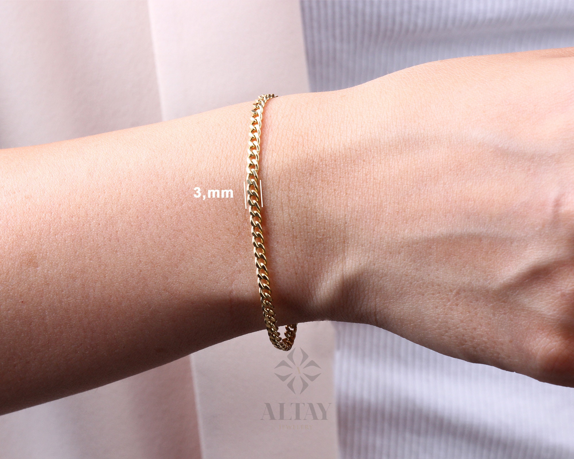 Baby Gold 14K Grand Cuban Curb Link Bracelet