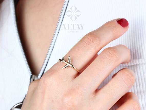14K Gold Airplane Ring, Aviation Gifts, Plane Gold Ring, Female Pilot Gift, Travel Lover Ring, Minimal Flight Attendant Ring, Gift for Her