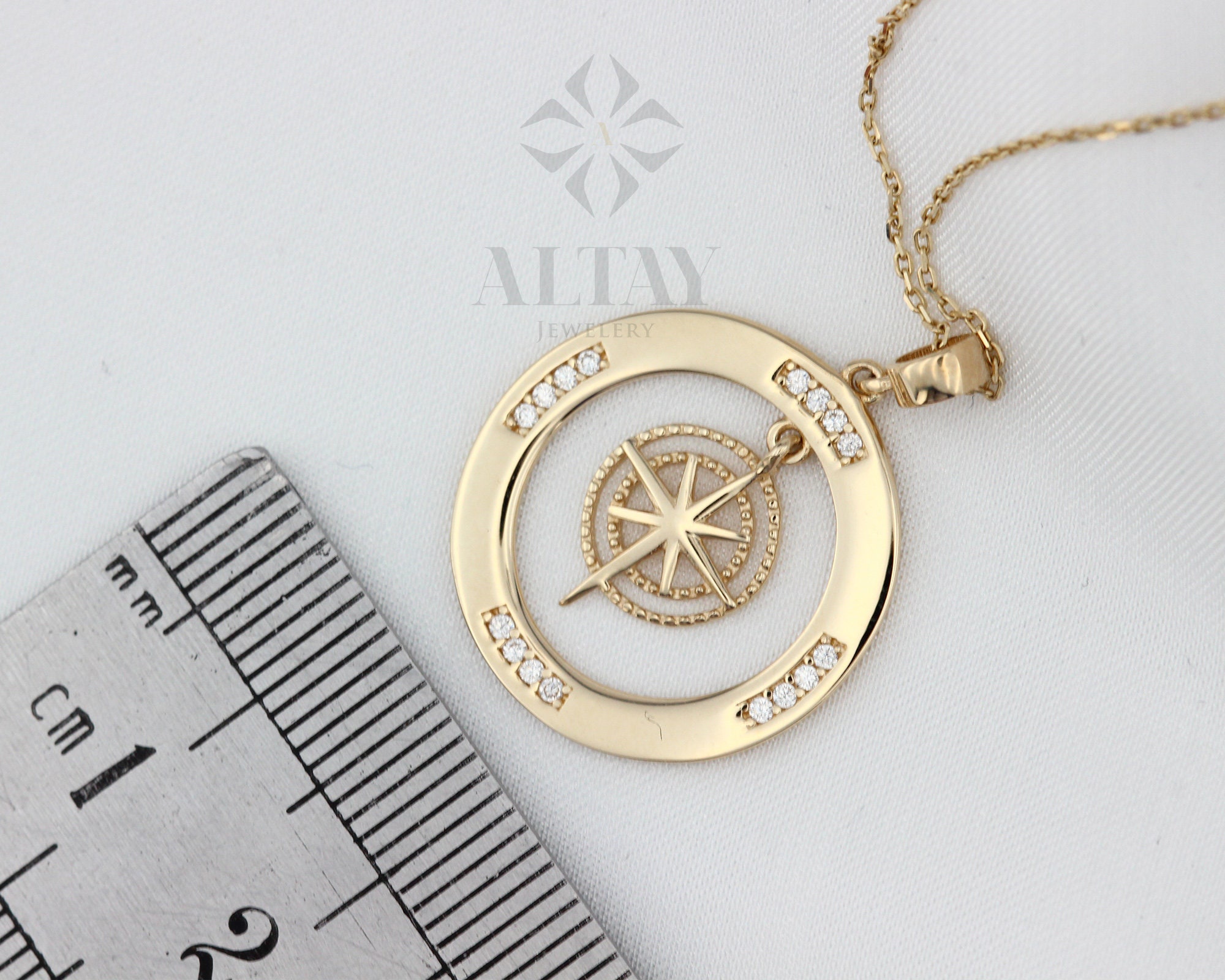 Compass Rose Pendant Necklace – Oradina