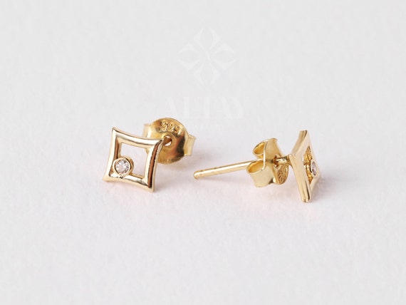 14K Gold Kite Stud Earrings, Helix Stud Earrings, Cz Diamond Gold Cartilage Stud, Minimalist Kite Piercing, Handmade Kite Stud, Gift For Her